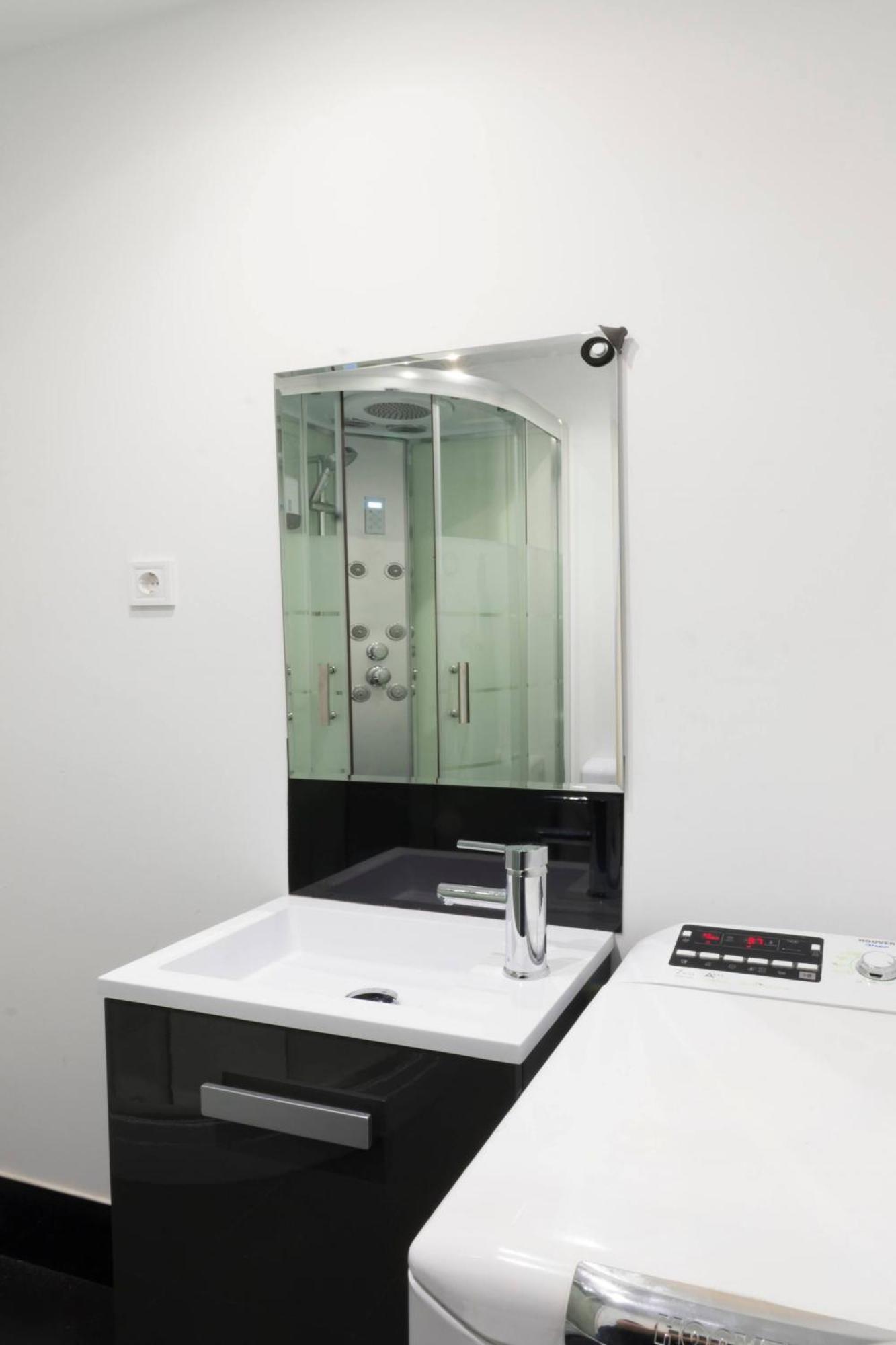 Apartamentos Day Madrid Callao Centro Gran Via Sol Malasana 外观 照片