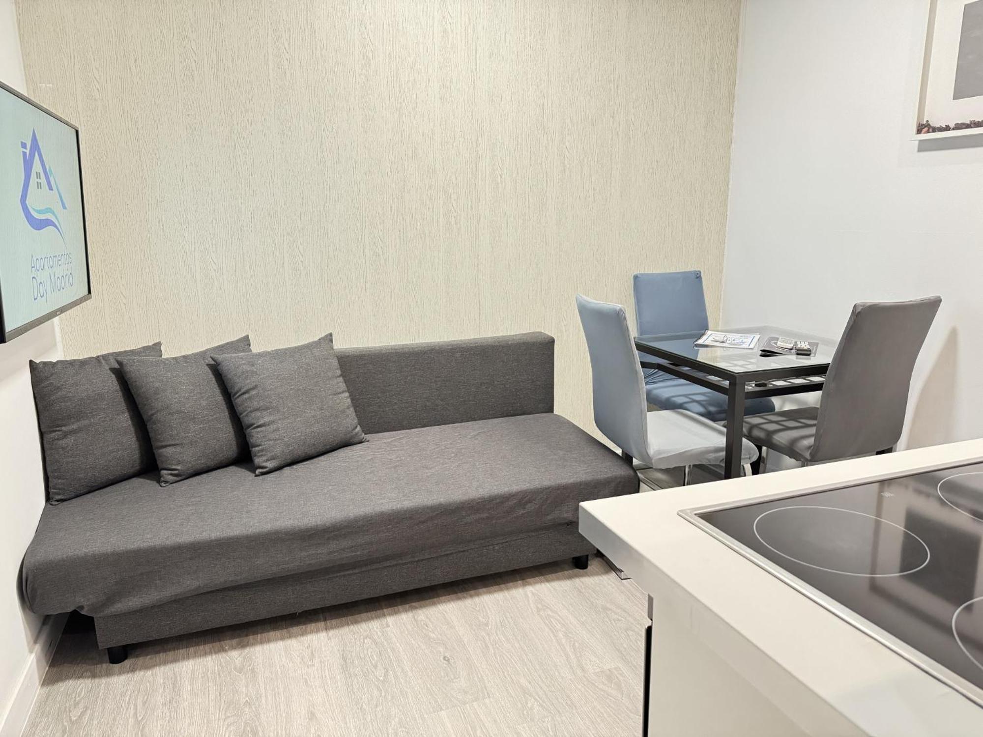 Apartamentos Day Madrid Callao Centro Gran Via Sol Malasana 外观 照片