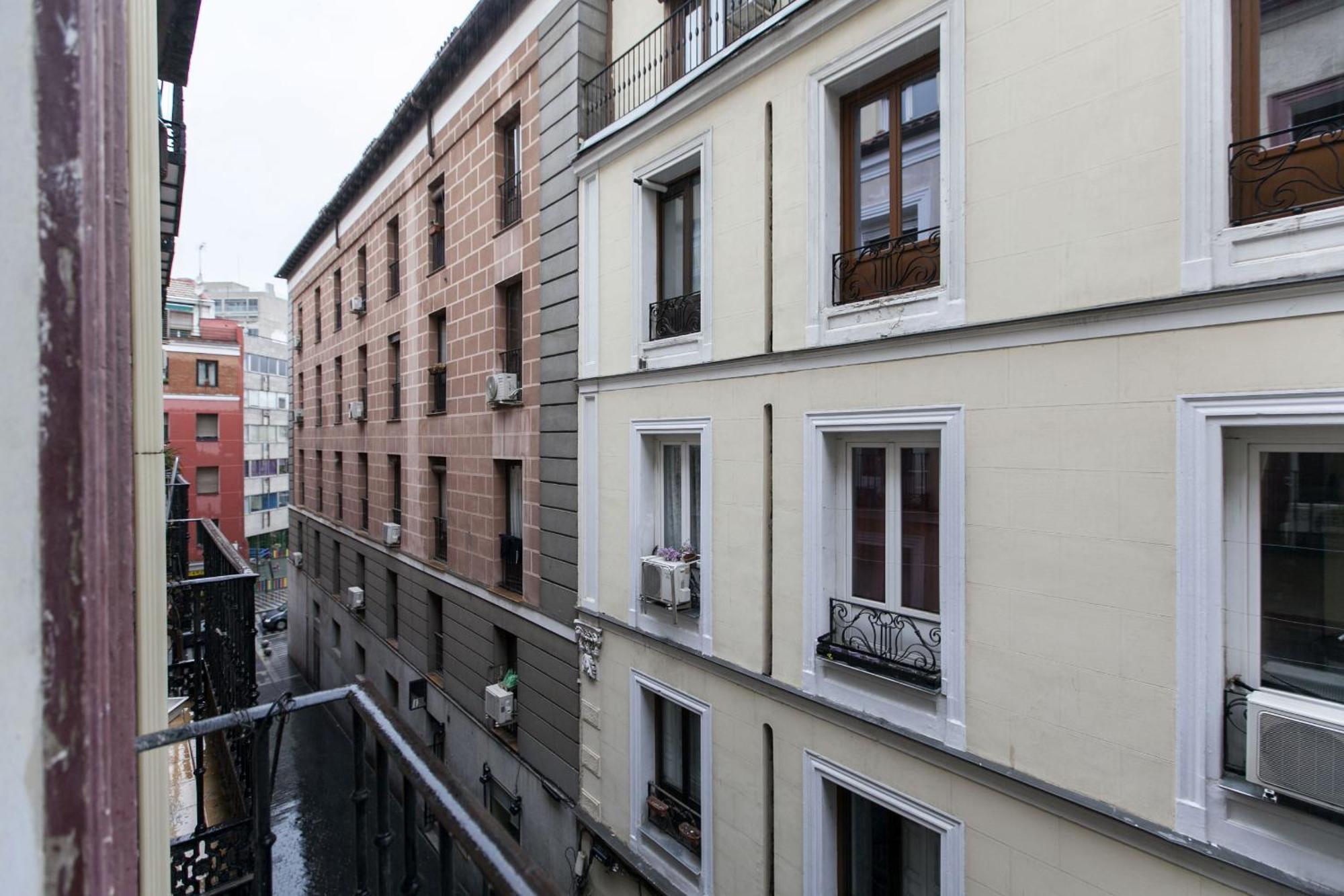 Apartamentos Day Madrid Callao Centro Gran Via Sol Malasana 外观 照片